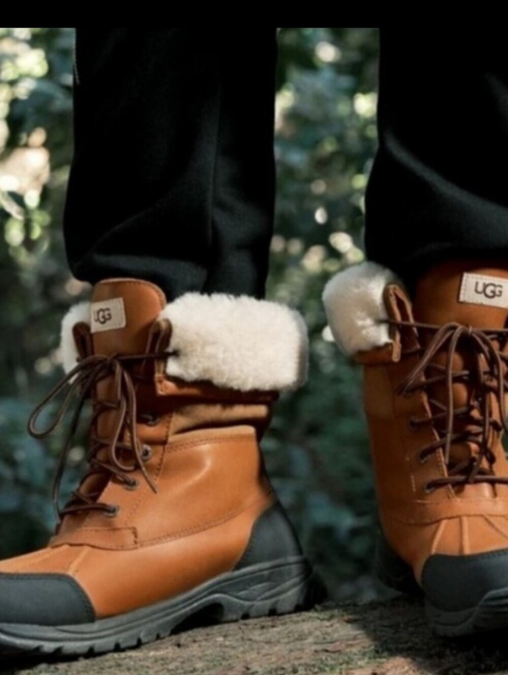 UGG Men's Chestnut Shearling-Lined Leather Snow Boots